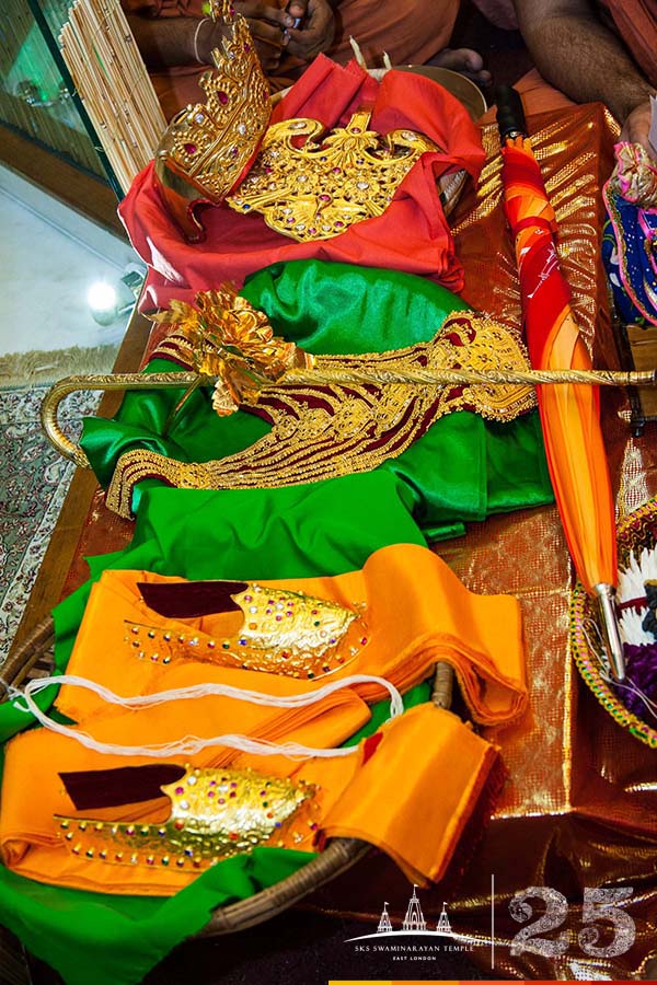 ©1987-2017 SKS Swaminarayan Temple East London